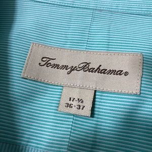 Tommy Bahama men’s dress shirt green